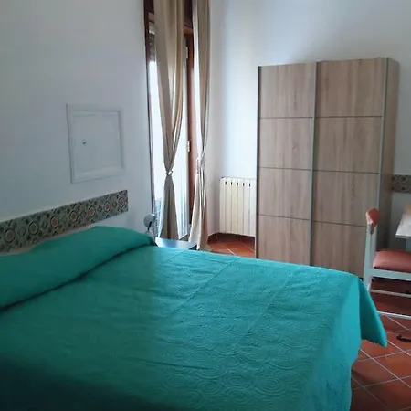 Holiday home Miscale House