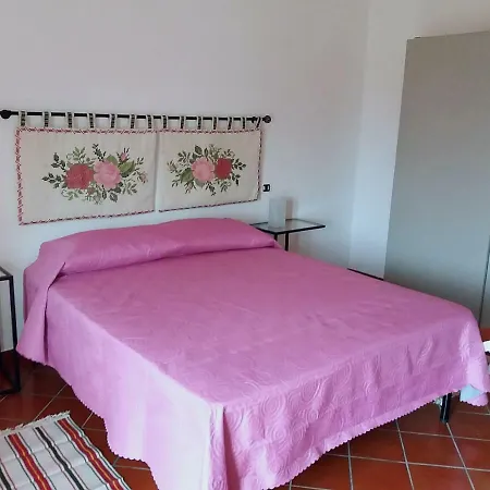 Holiday home Miscale House